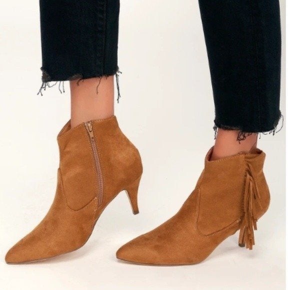 Lulu’s Suade Fringe Ankle Booties - Tan - Picture 9 of 12